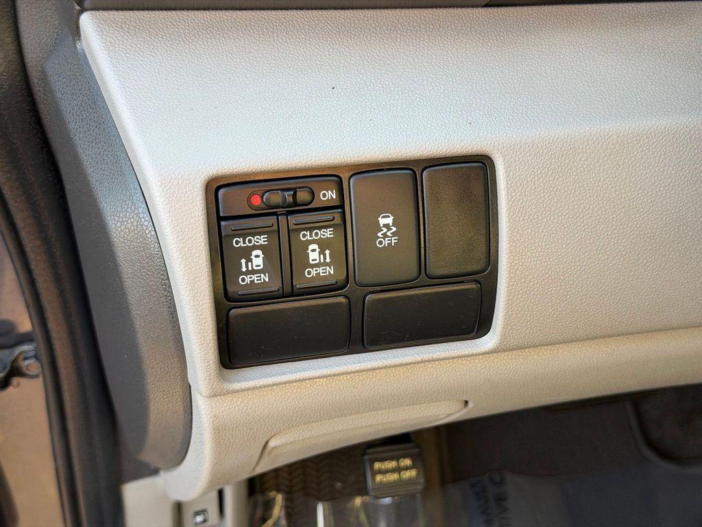 used 2015 Honda Odyssey car, priced at $14,900