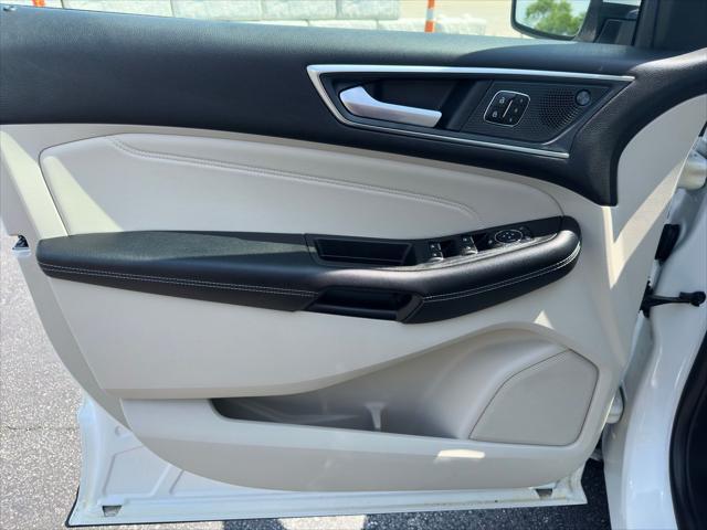 used 2024 Ford Edge car, priced at $32,900