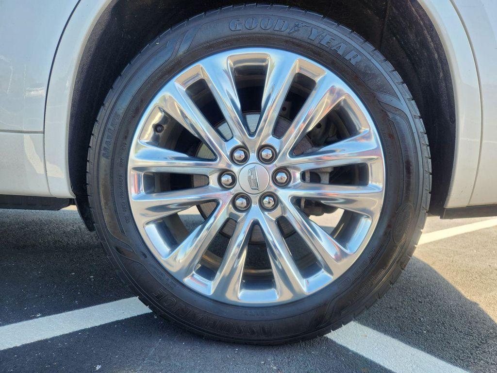 used 2020 Cadillac XT6 car, priced at $23,900