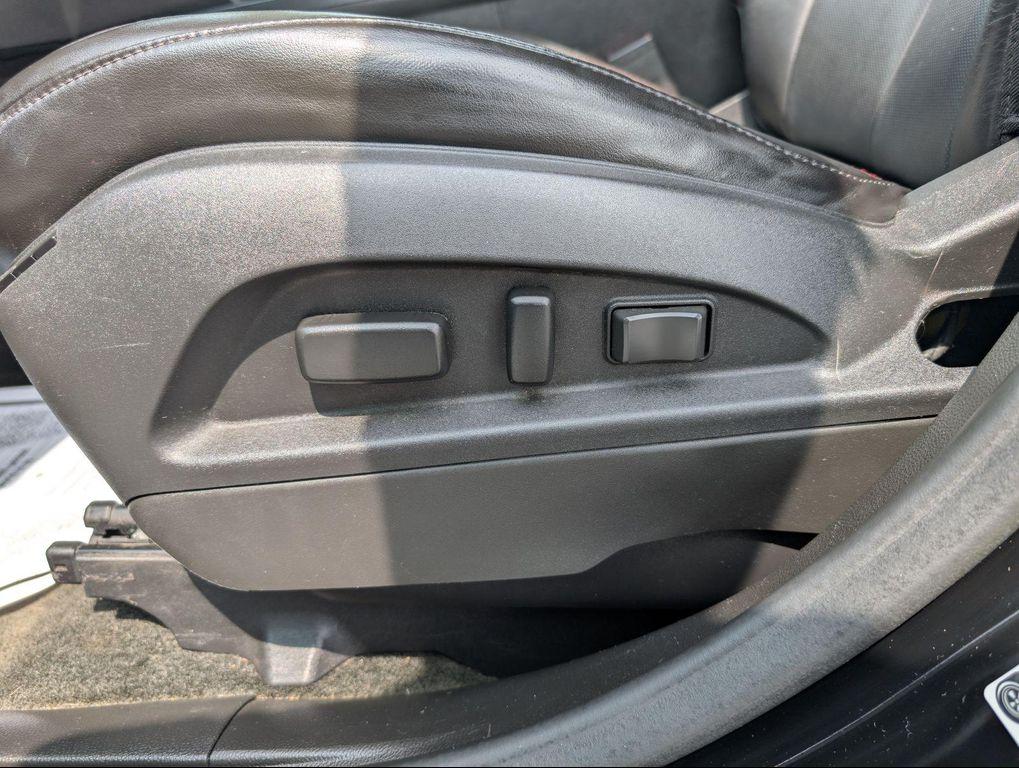 used 2016 Chevrolet Equinox car, priced at $10,900