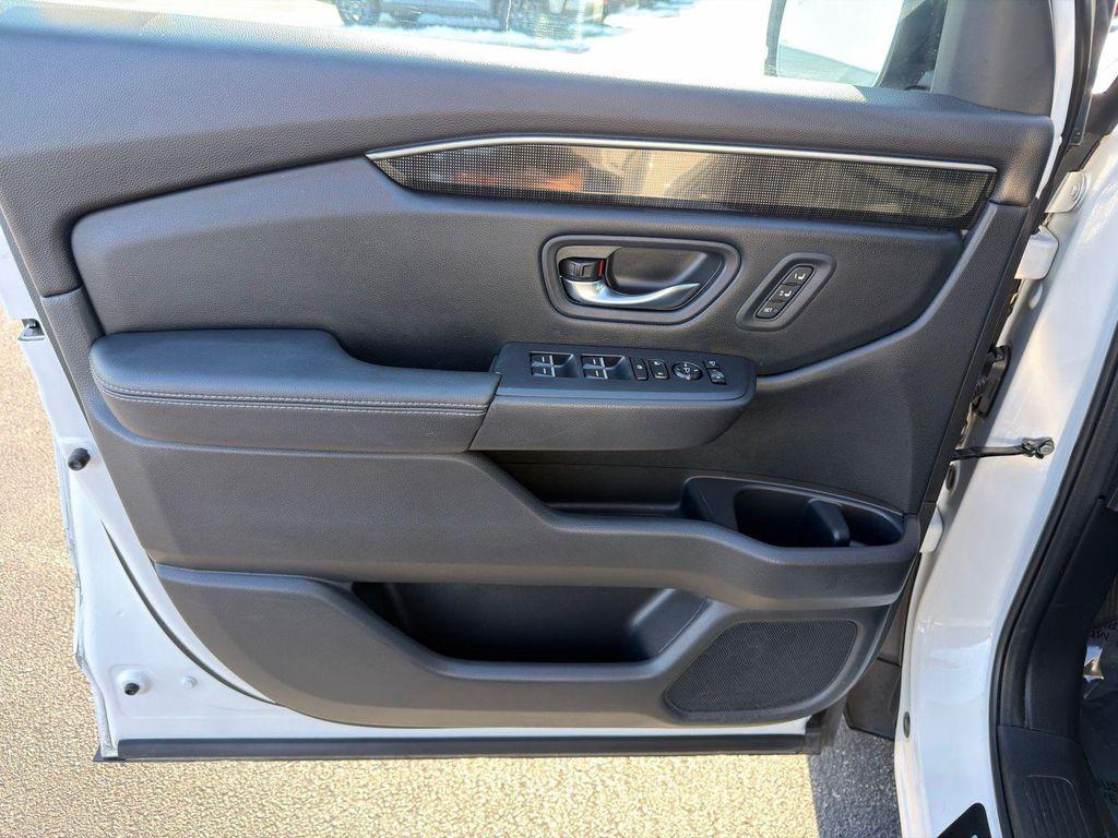 used 2023 Honda Pilot car, priced at $41,800