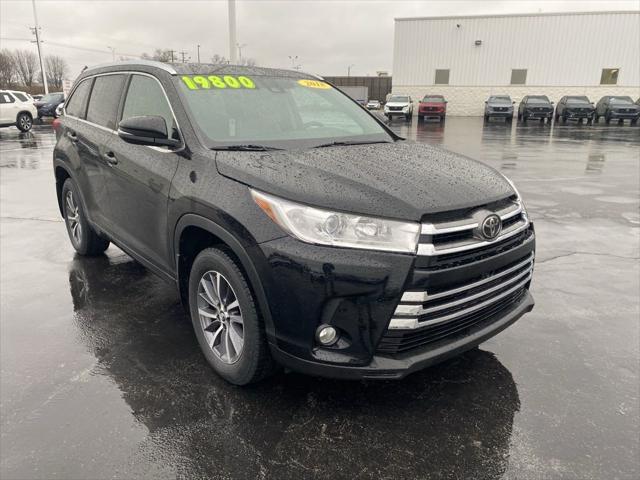 used 2018 Toyota Highlander car, priced at $19,800