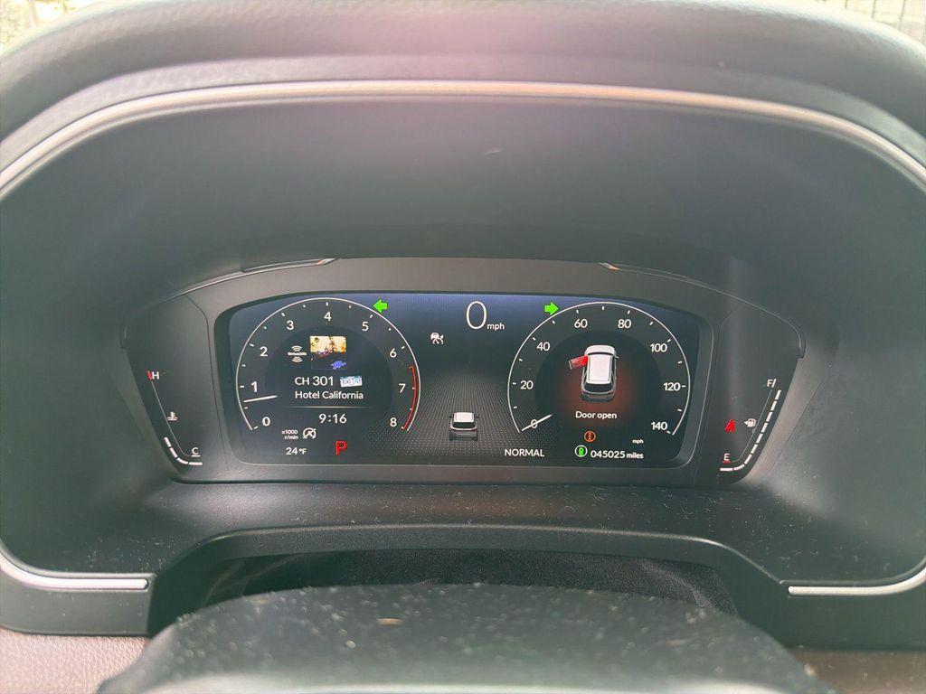 used 2023 Honda Pilot car, priced at $42,400