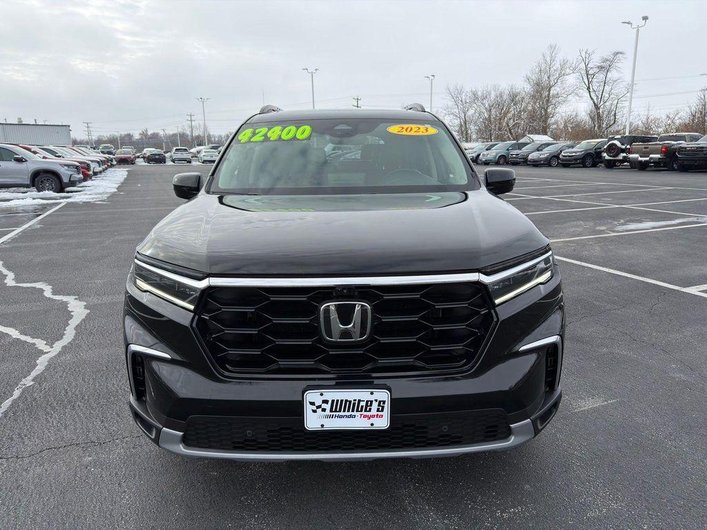 used 2023 Honda Pilot car, priced at $42,400