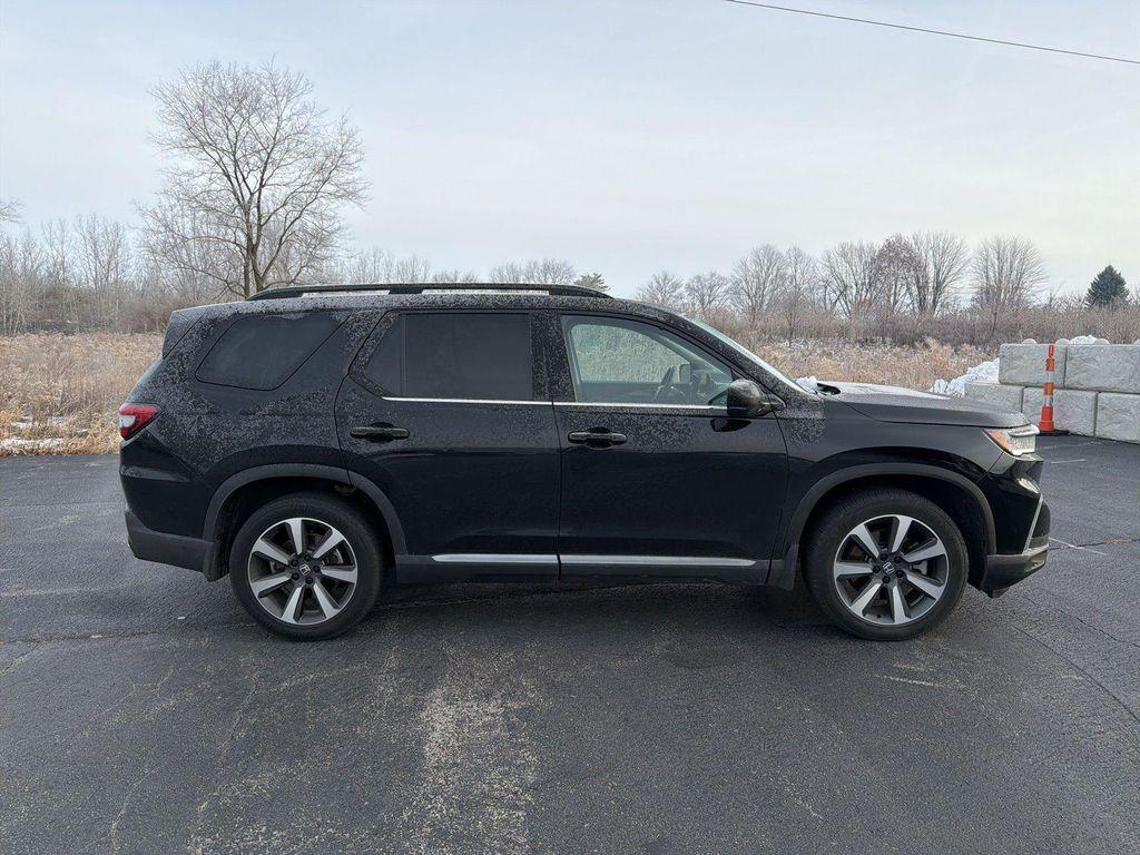 used 2023 Honda Pilot car, priced at $42,400