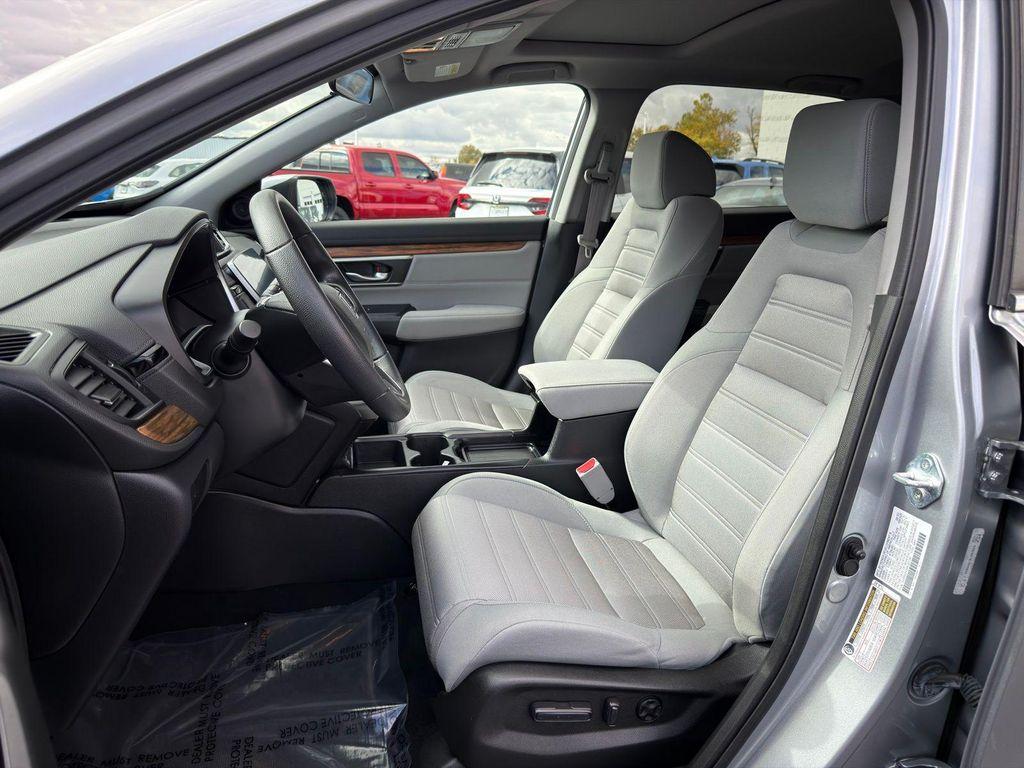 used 2022 Honda CR-V car, priced at $28,900