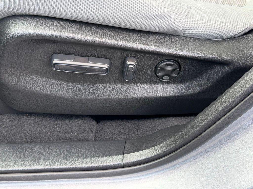 used 2022 Honda CR-V car, priced at $28,900