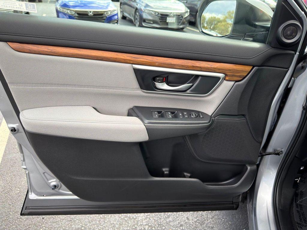 used 2022 Honda CR-V car, priced at $28,900