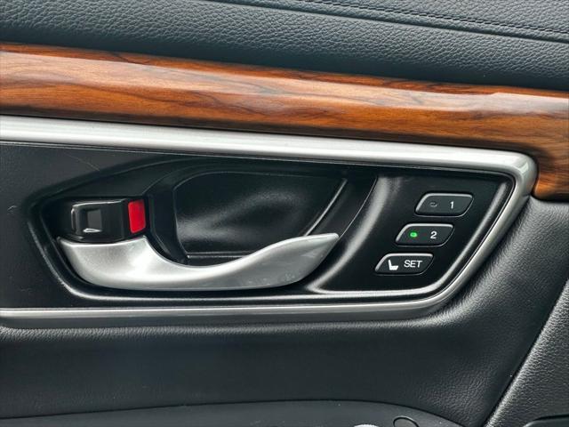 used 2022 Honda CR-V car, priced at $29,900