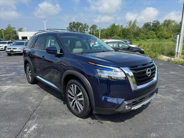 used 2022 Nissan Pathfinder car, priced at $32,900