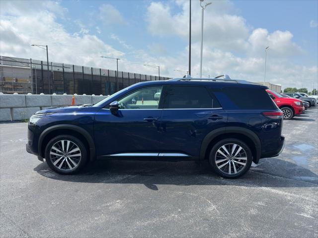 used 2022 Nissan Pathfinder car, priced at $32,900