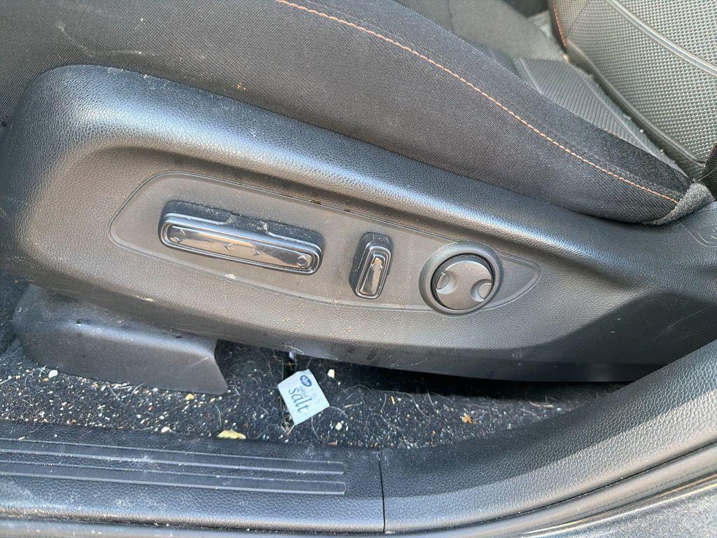 used 2023 Honda CR-V Hybrid car, priced at $28,400