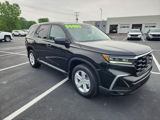used 2023 Honda Pilot car, priced at $33,900