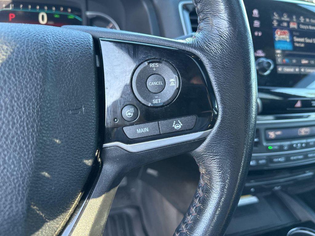 used 2021 Honda Pilot car, priced at $30,800