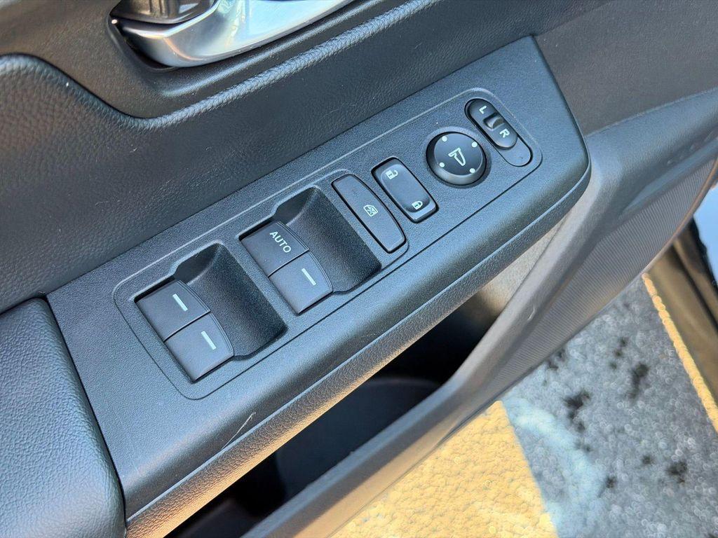 used 2023 Honda CR-V car, priced at $28,700