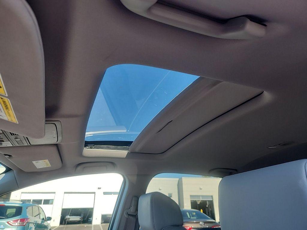 used 2018 Honda CR-V car, priced at $21,900