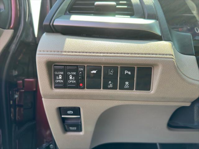 used 2018 Honda Odyssey car, priced at $25,900