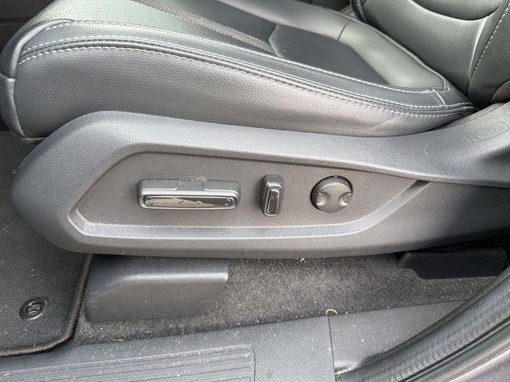 used 2024 Honda Pilot car, priced at $41,900