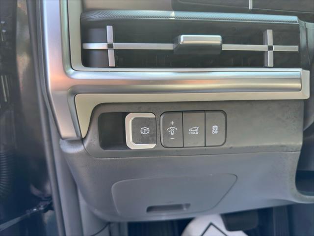 used 2024 Hyundai Santa Fe car, priced at $30,900