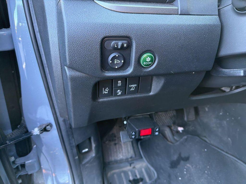 used 2023 Honda Ridgeline car, priced at $25,900