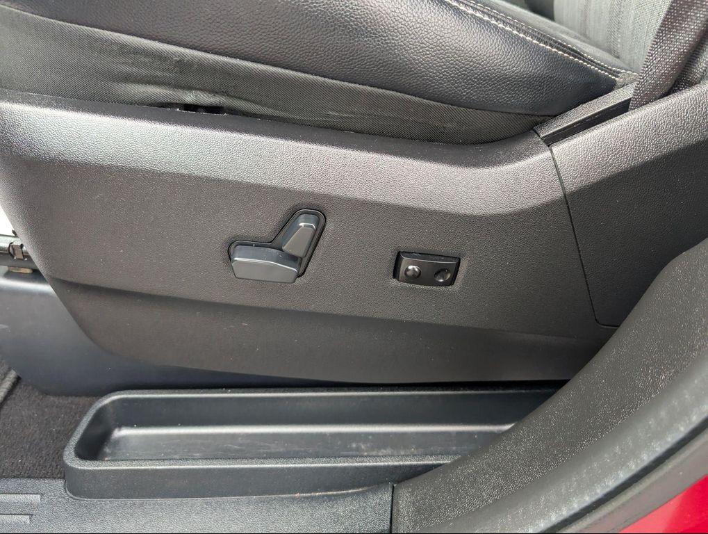 used 2016 Chrysler Town & Country car, priced at $10,400