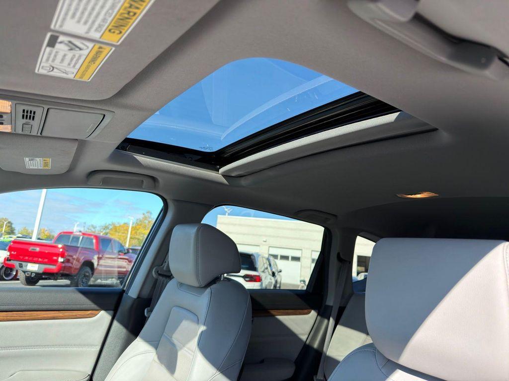 used 2022 Honda CR-V car, priced at $28,900