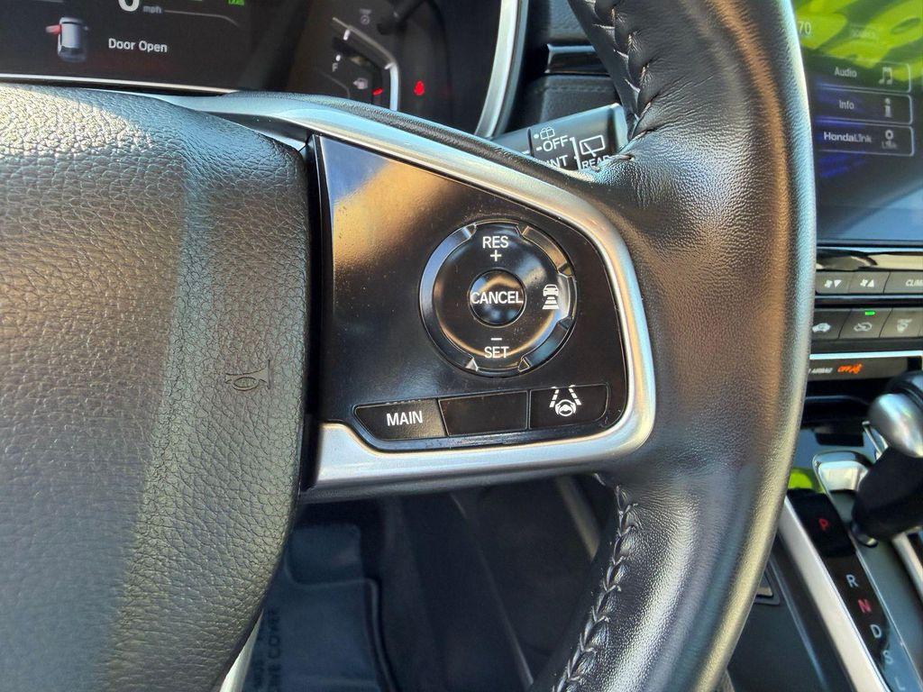 used 2022 Honda CR-V car, priced at $28,900