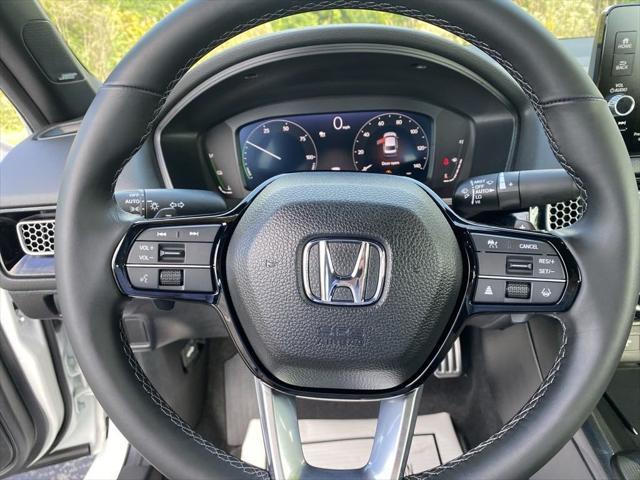 used 2025 Honda Civic car, priced at $32,400