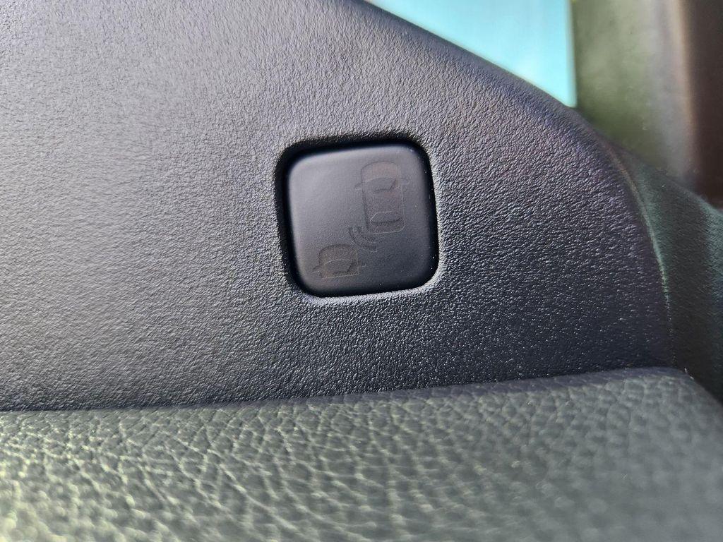 used 2021 Honda Pilot car, priced at $23,800