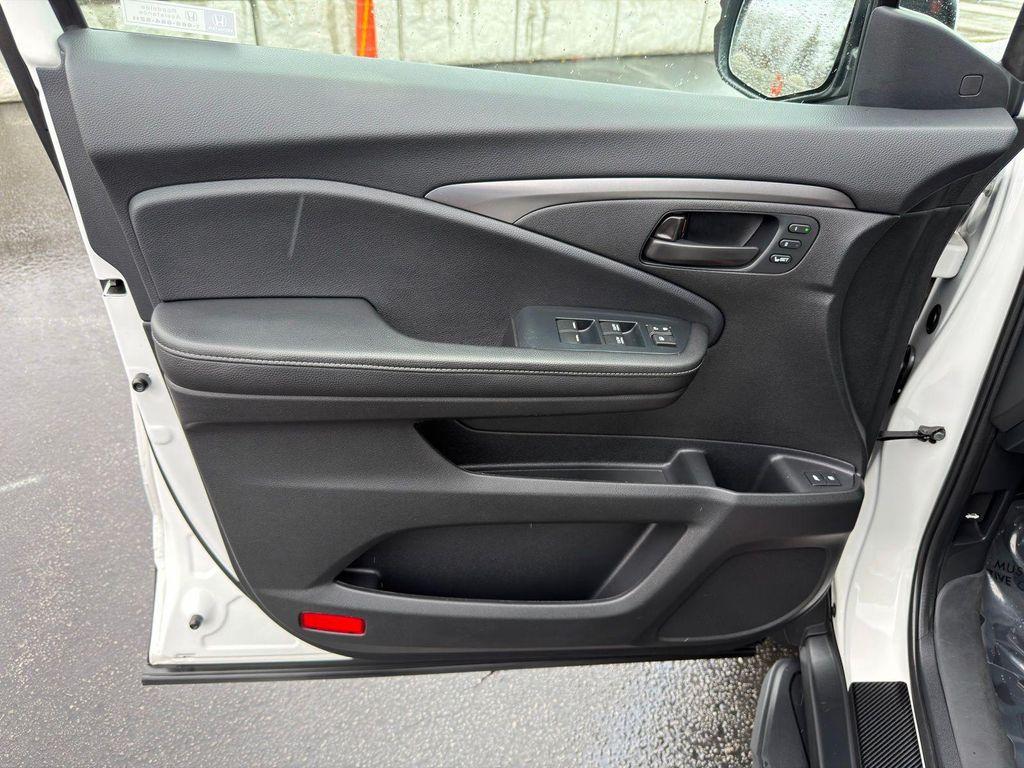 used 2023 Honda Passport car, priced at $33,500