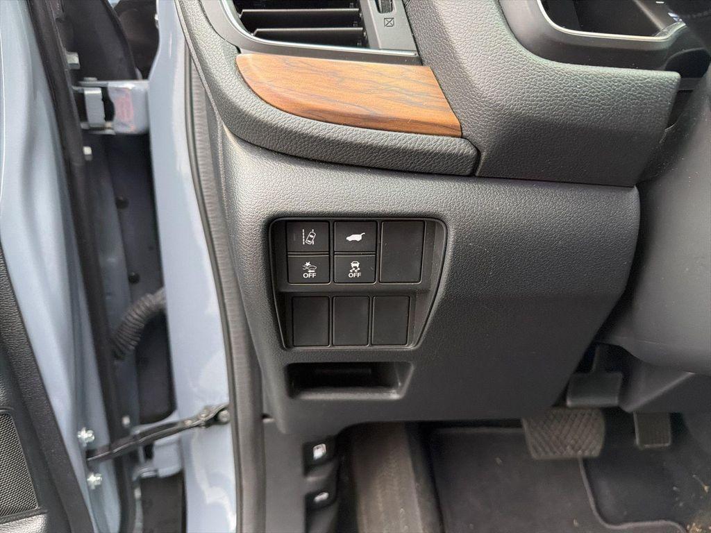 used 2022 Honda CR-V car, priced at $27,400