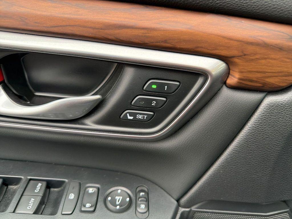 used 2022 Honda CR-V car, priced at $27,400