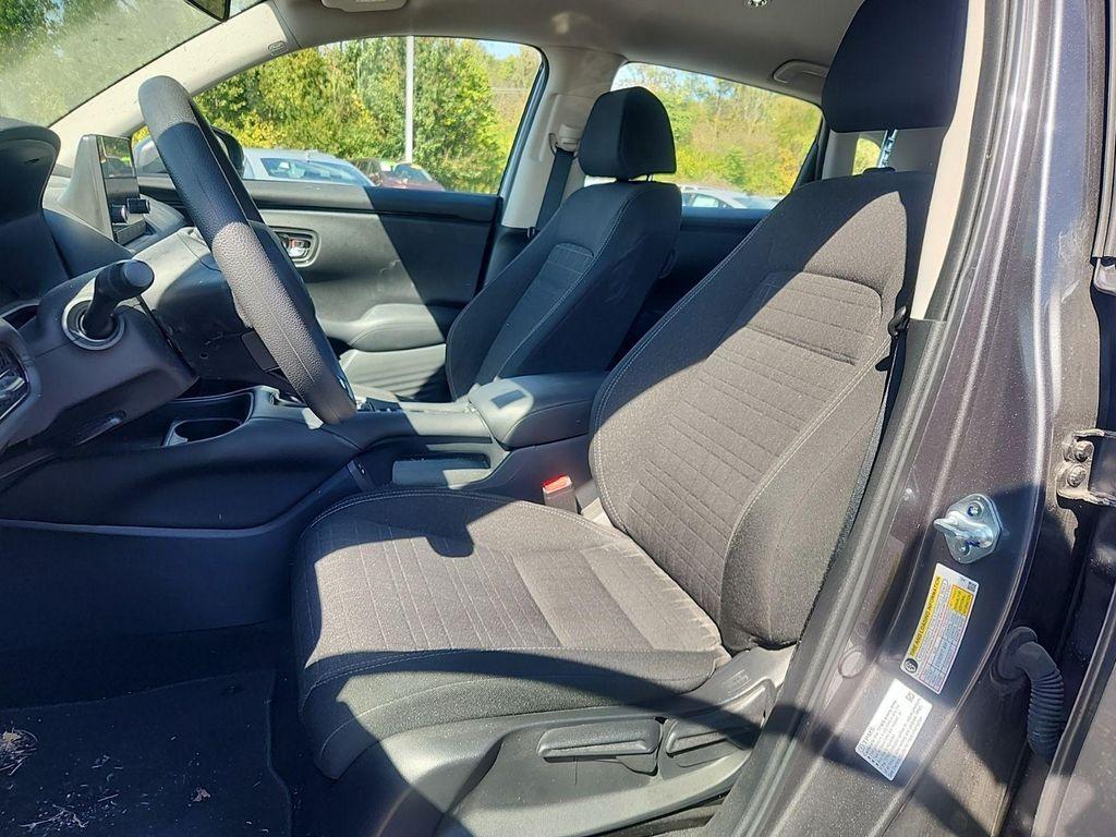 used 2025 Honda HR-V car, priced at $25,900