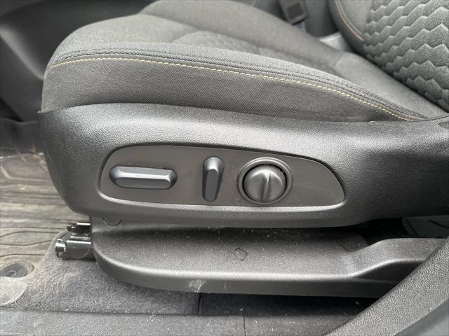 used 2021 Chevrolet Equinox car, priced at $17,500