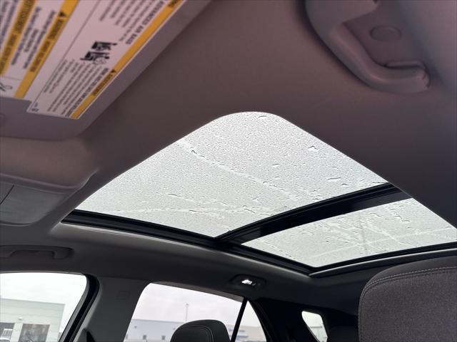 used 2021 Chevrolet Equinox car, priced at $17,500