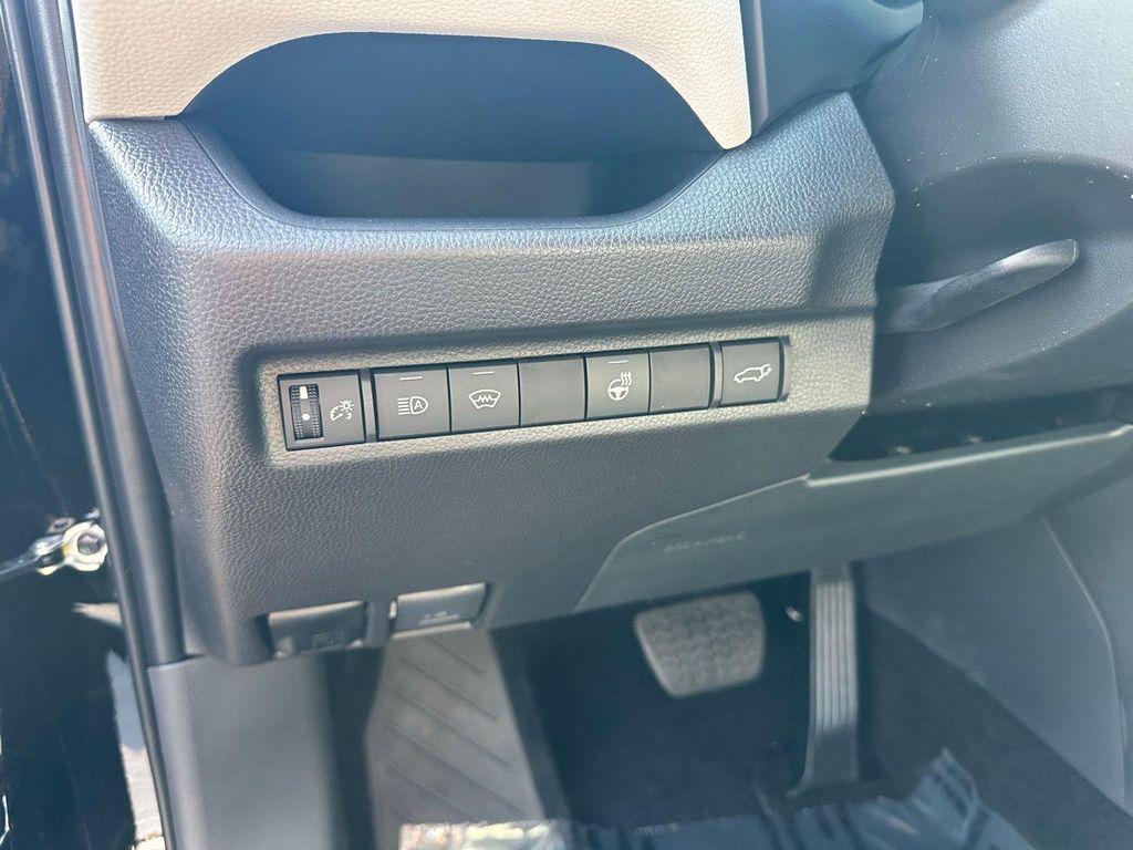 new 2025 Toyota RAV4 car, priced at $40,902