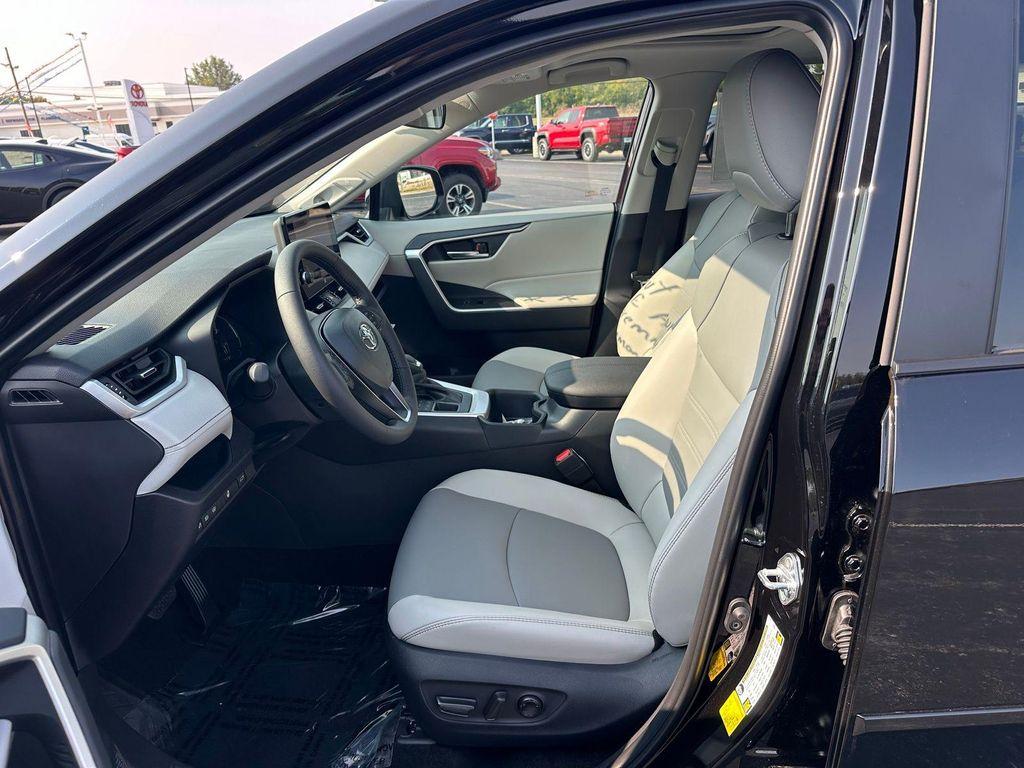new 2025 Toyota RAV4 car, priced at $40,902