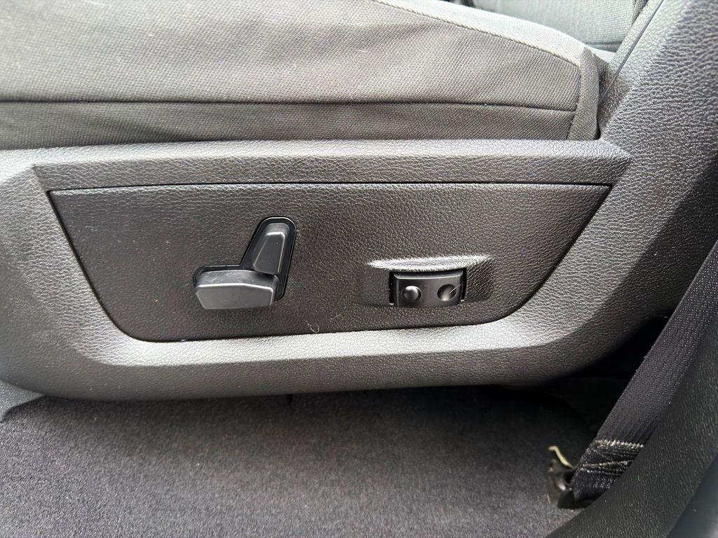 used 2023 Ram 1500 Classic car, priced at $29,900