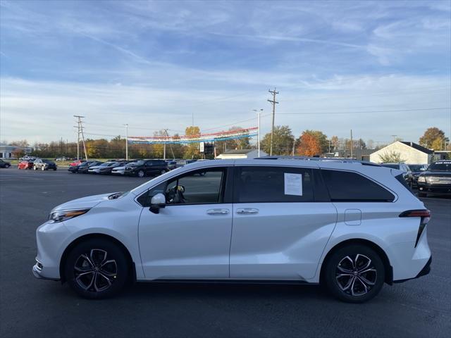 used 2022 Toyota Sienna car, priced at $46,800