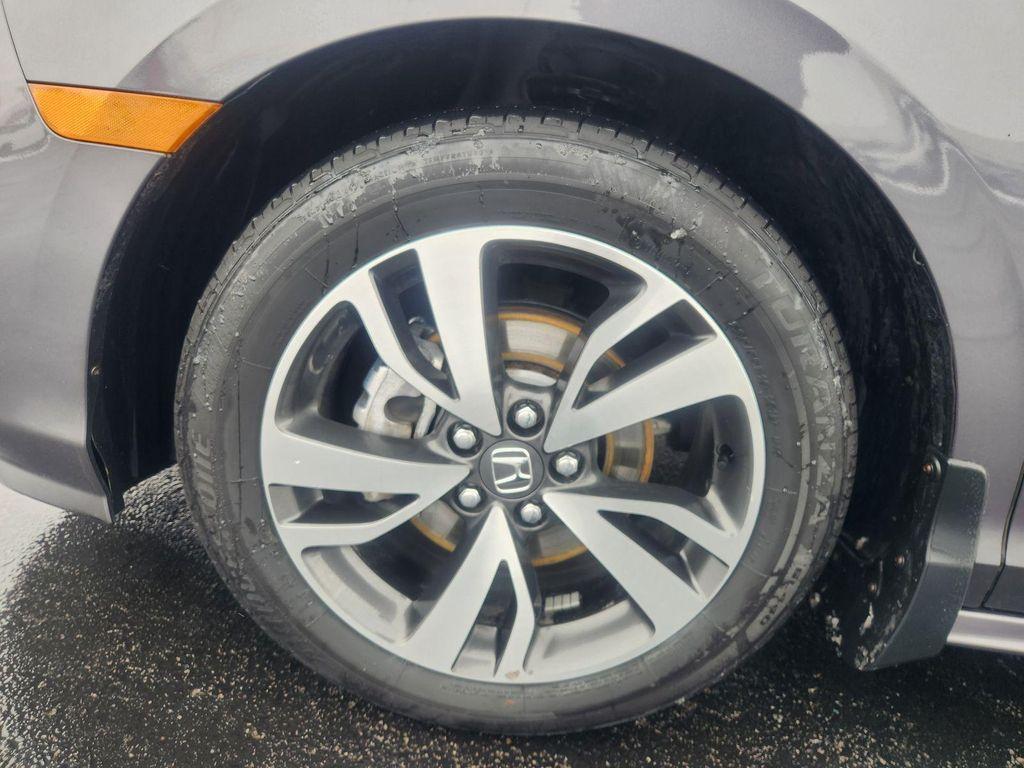 used 2024 Honda Odyssey car, priced at $39,100