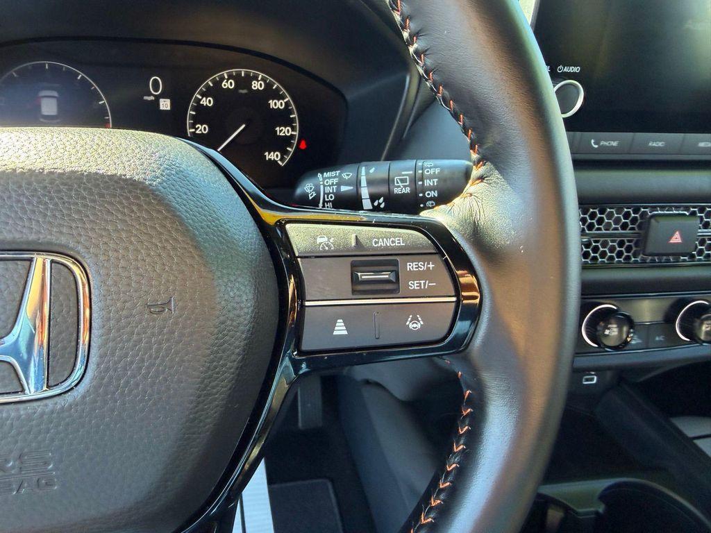 used 2025 Honda HR-V car, priced at $27,800