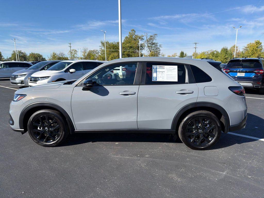 used 2025 Honda HR-V car, priced at $27,800
