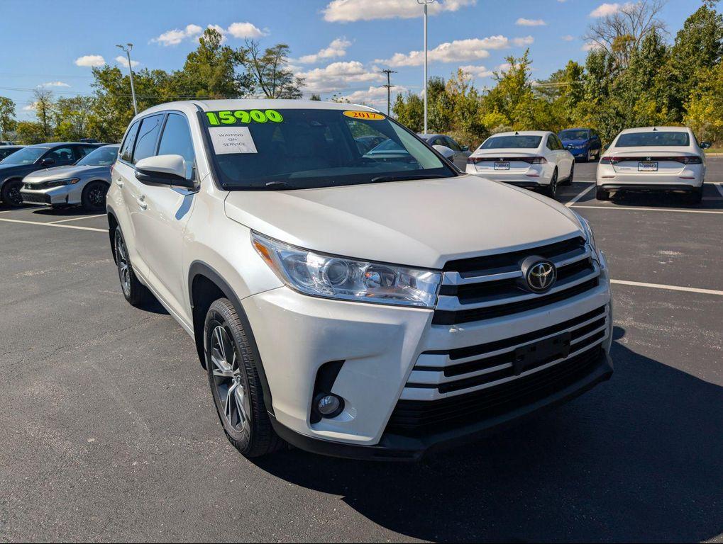 used 2017 Toyota Highlander car, priced at $15,900