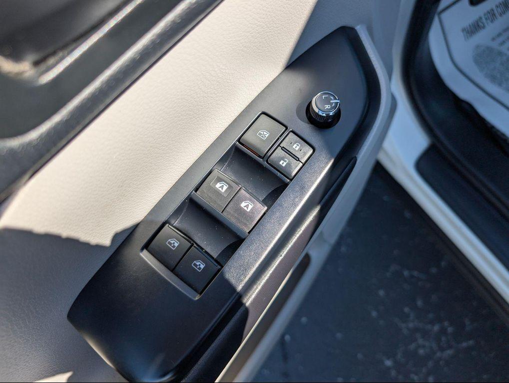 used 2017 Toyota Highlander car, priced at $15,900