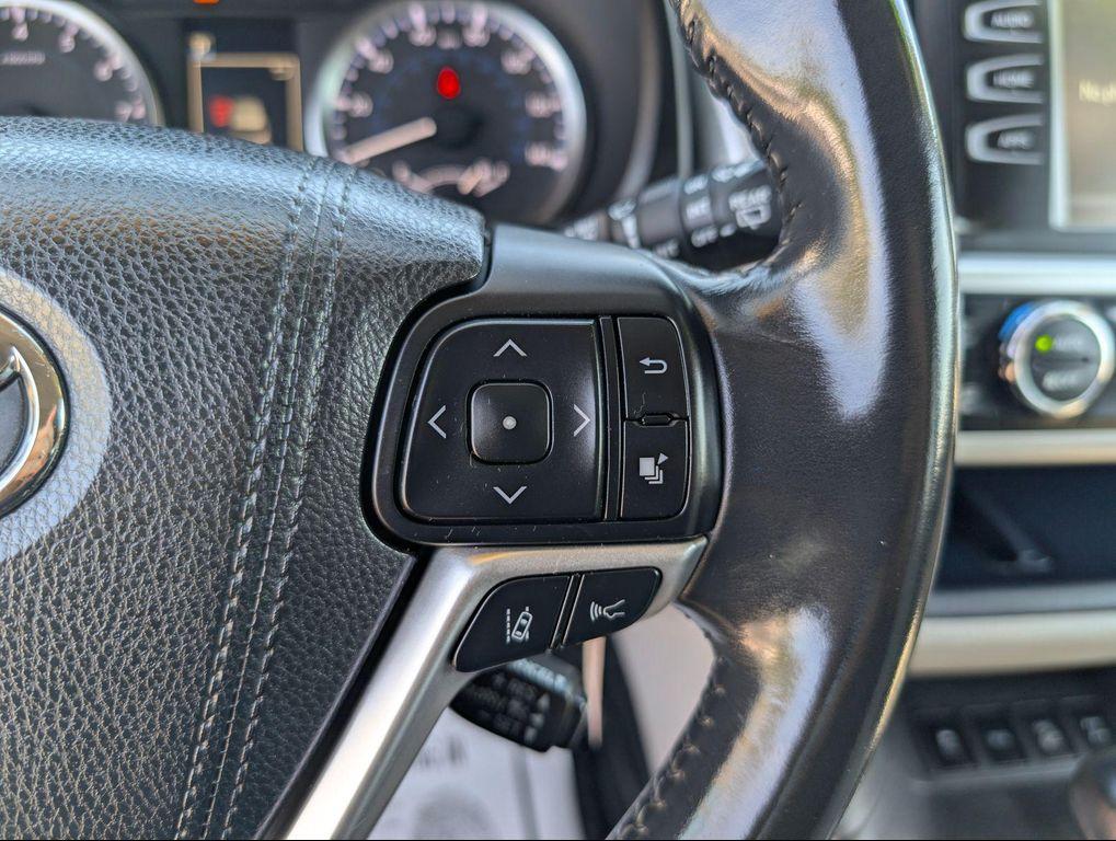 used 2017 Toyota Highlander car, priced at $15,900