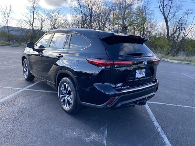 used 2023 Toyota Highlander Hybrid car, priced at $44,900