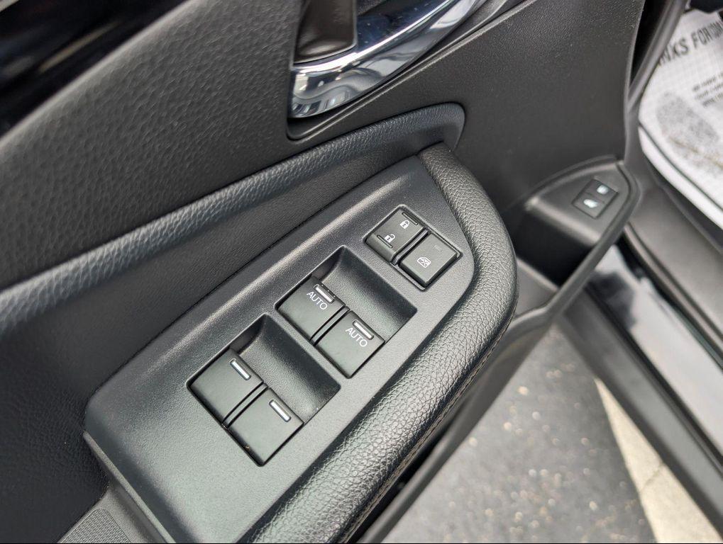 used 2020 Honda Pilot car, priced at $21,900