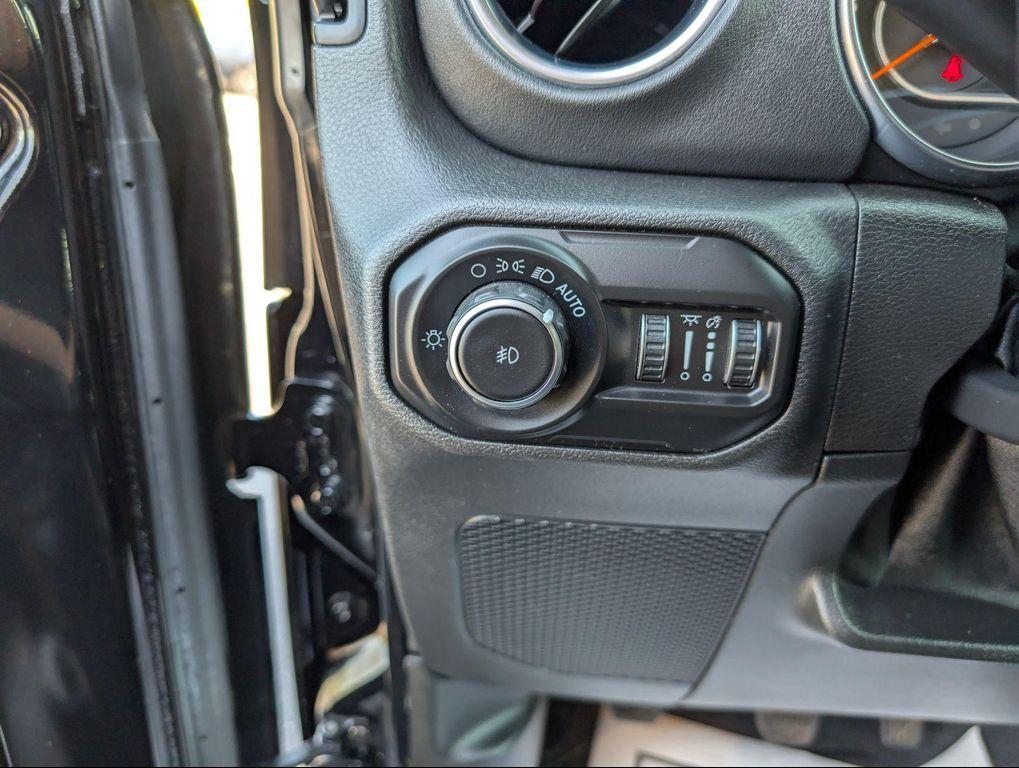 used 2020 Jeep Wrangler Unlimited car, priced at $25,900