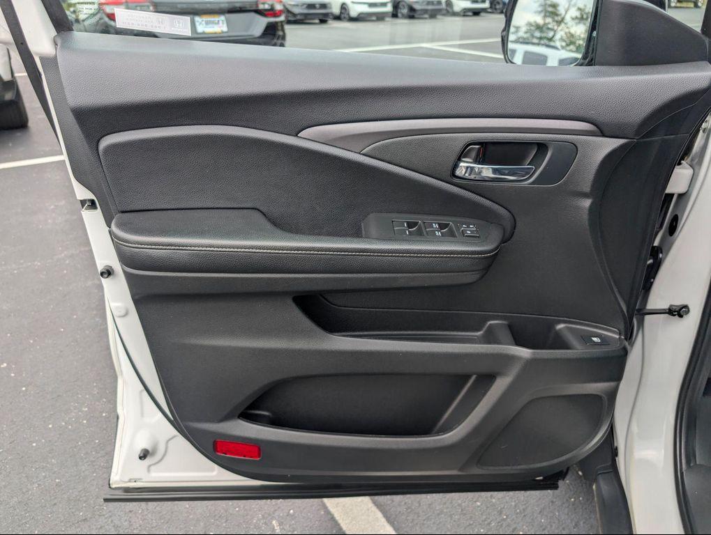 used 2023 Honda Ridgeline car, priced at $29,900