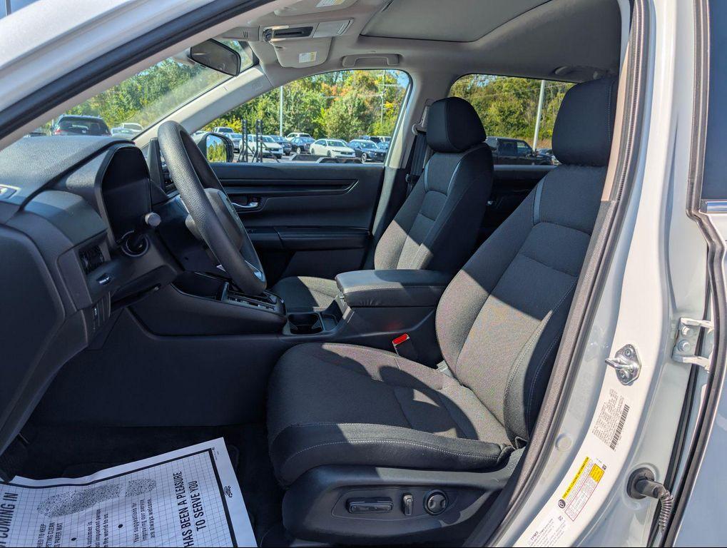 used 2023 Honda CR-V car, priced at $30,400